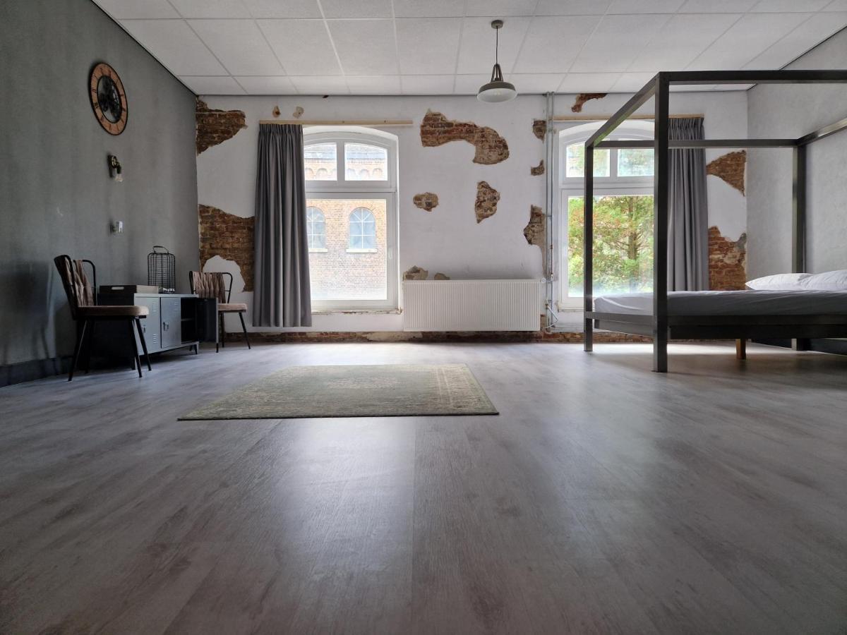 Bed & Breakfast 't Kloaster De Fabriek